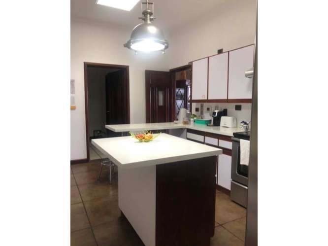 Apartamento Amueblado en Renta Zona 14 - Imagen 7