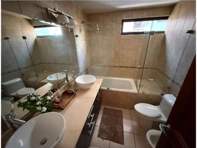 Apartamento Amueblado en Renta Zona 14 - Imagen 4
