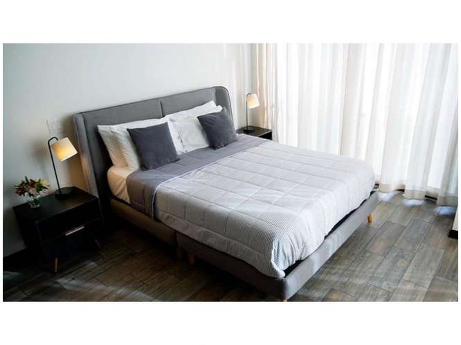 APARTAMENTO AMUEBLADO EN RENTA – EDIFICIO LIRIOS CAYALÁ | ZONA 16 - Imagen 8