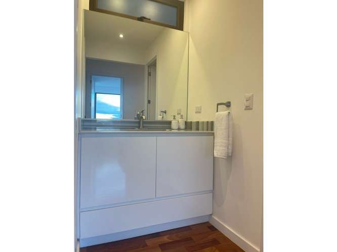  APARTAMENTO AMUEBLADO EN RENTA – 3 HAB | EDIFICIO LUCCA | ZONA 10 - Imagen 12