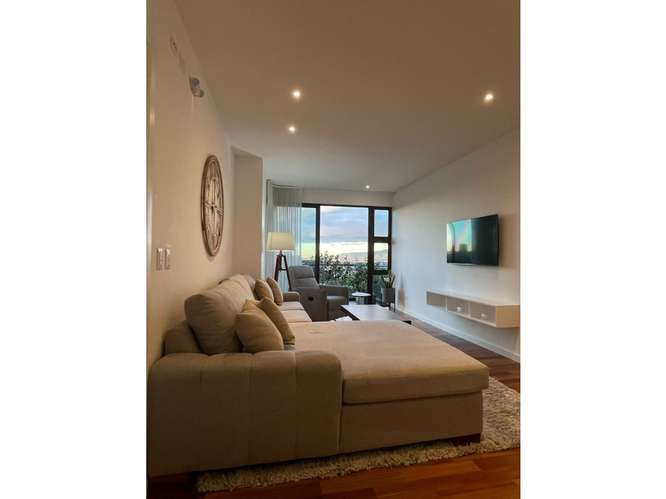  APARTAMENTO AMUEBLADO EN RENTA – 3 HAB | EDIFICIO LUCCA | ZONA 10 - Imagen 11