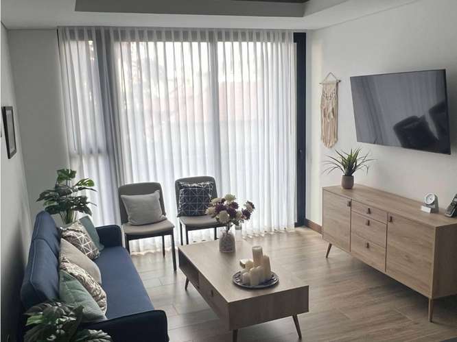 Apartamento Amueblado en Renta Zona 10 - Imagen 4