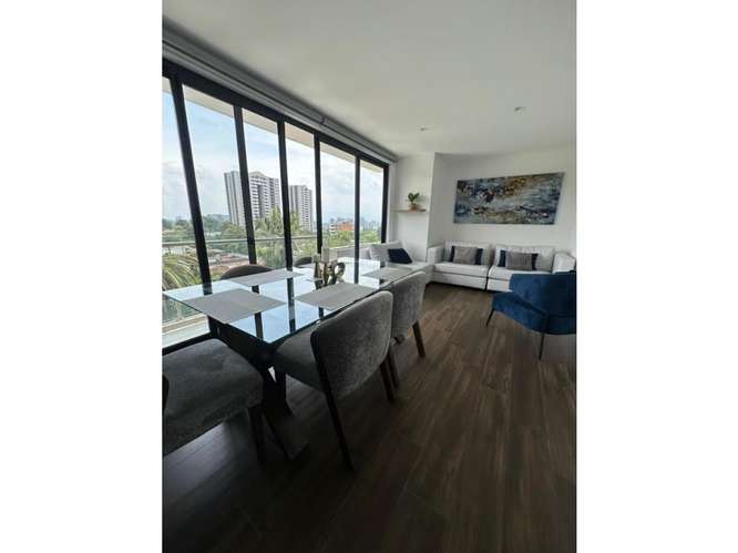 Apartamento Amueblado en Renta Zona 15