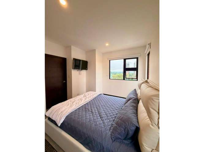 Apartamento Amueblado C/Jardin en Renta Zona 15 - Imagen 8