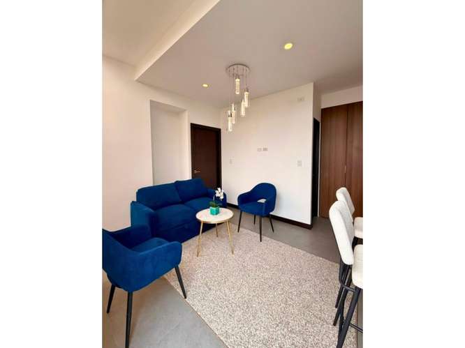 Apartamento Amueblado C/Jardin en Renta Zona 15 - Imagen 3
