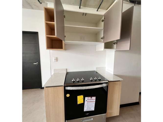 Apartamento Amueblado en Renta Zona 10 - Imagen 4