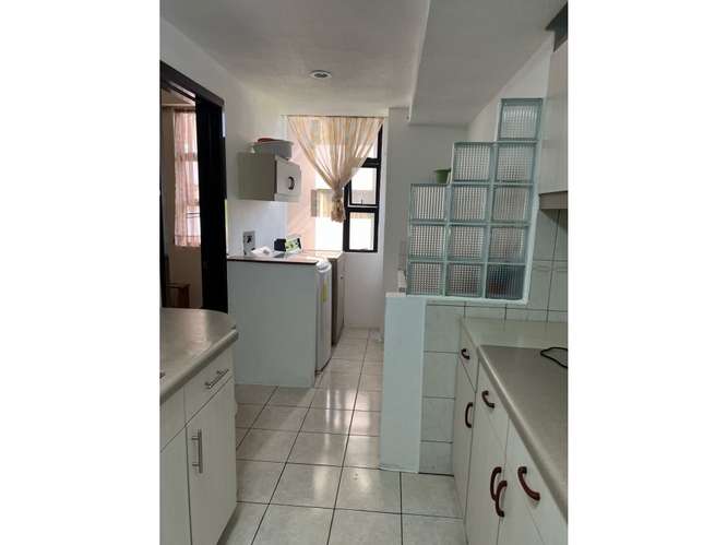 Apartamento Amueblado en Renta Zona 14 - Imagen 11