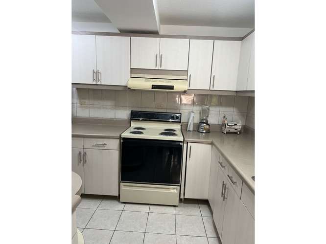Apartamento Amueblado en Renta Zona 14 - Imagen 4