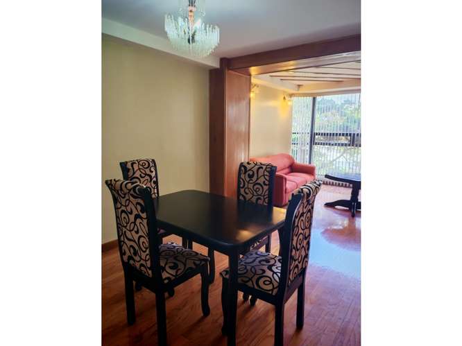 Apartamento Amueblado en Renta Zona 9