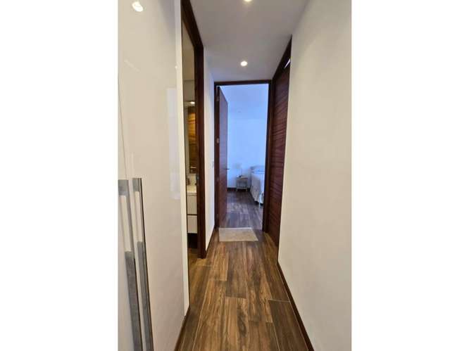 Apartamento Amueblado en Renta Zona 10 - Imagen 4