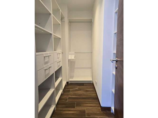 Apartamento Amueblado en Renta Zona 10 - Imagen 8