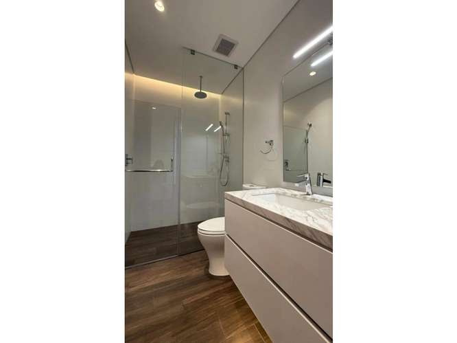 Apartamento Amueblado en Renta Zona 10 - Imagen 5