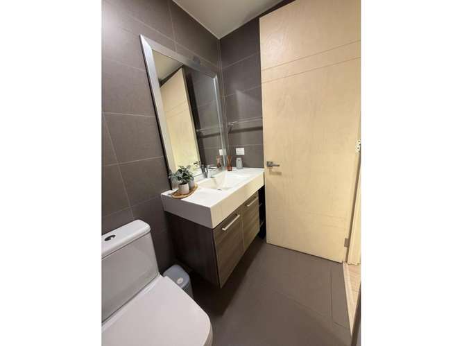 Apartamento Amueblado en Renta Zona 10 - 9927763 - Imagen 13