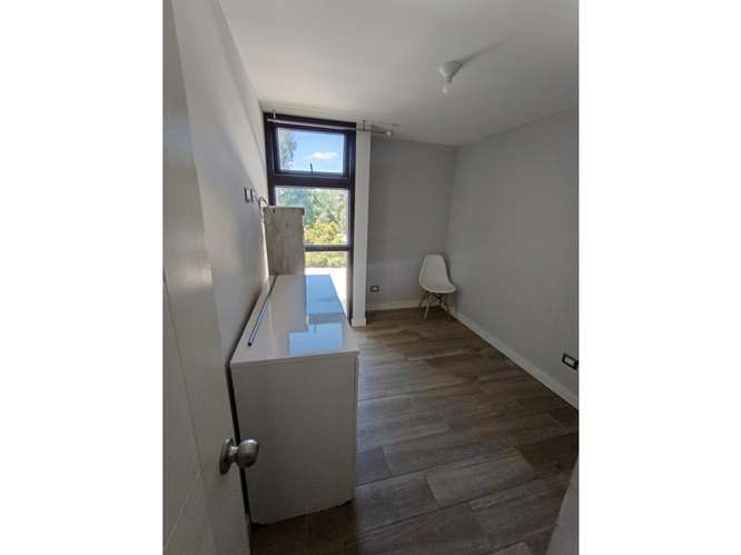 Apartamento Semi-Amueblado en Renta Zona 11 - Imagen 6