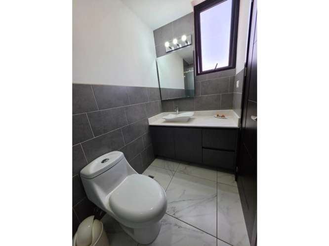 Apartamento Amueblado en Renta Zona 15 - Imagen 11