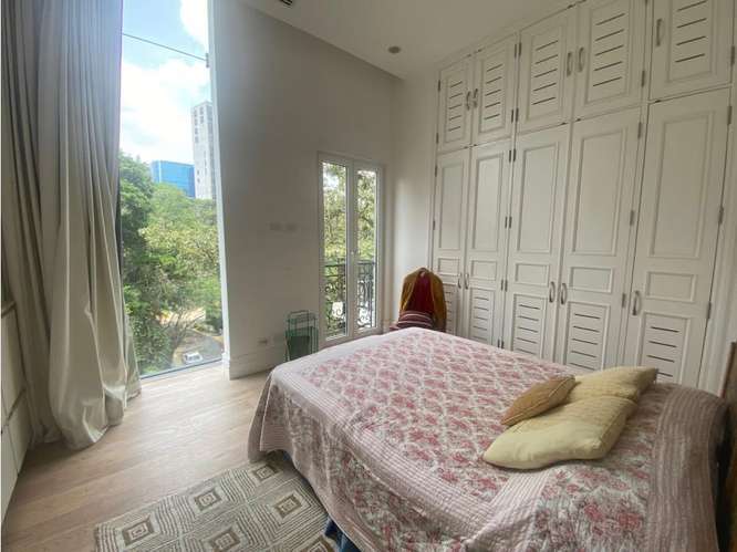 Apartamento Amueblado en Renta Zona 10 - Imagen 11