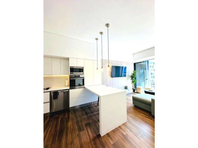 Apartamento Amueblado en Renta Zona 10 - Imagen 2