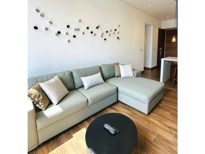 Apartamento Amueblado en Renta Zona 10 - Imagen 4