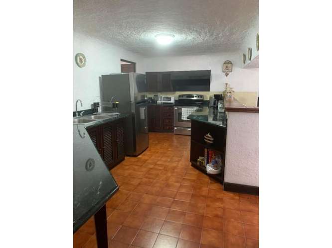 Apartamento Amueblado en Renta Zona 10 - Imagen 5