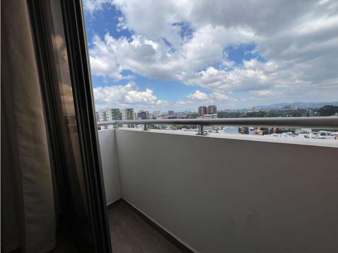 Apartamento Amueblado en Renta Zona 10 - Imagen 9