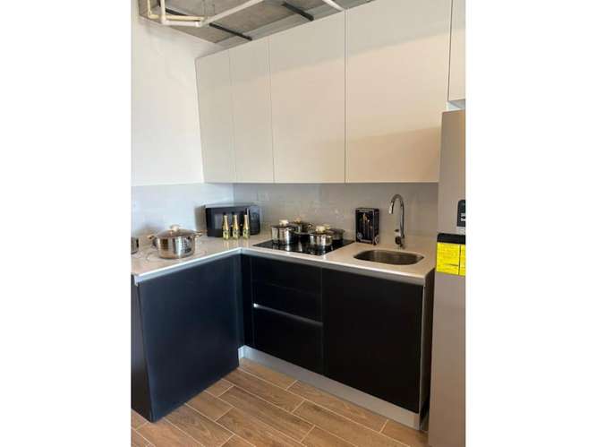 Apartamento Amueblado en Zona 4 - Imagen 3