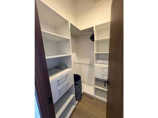 Apartamento Amueblado en Zona 4 - Imagen 8