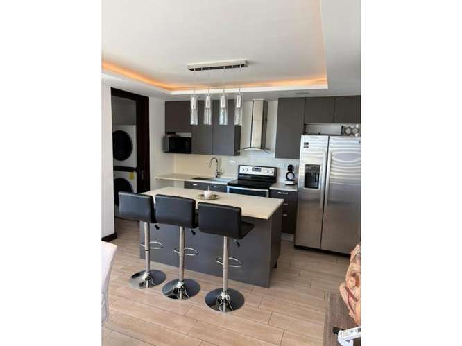 Apartamento Amueblado en Renta Zona 15 - Imagen 3