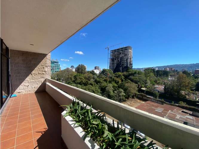 Apartamento Amueblado en Renta Zona 14 - Imagen 5