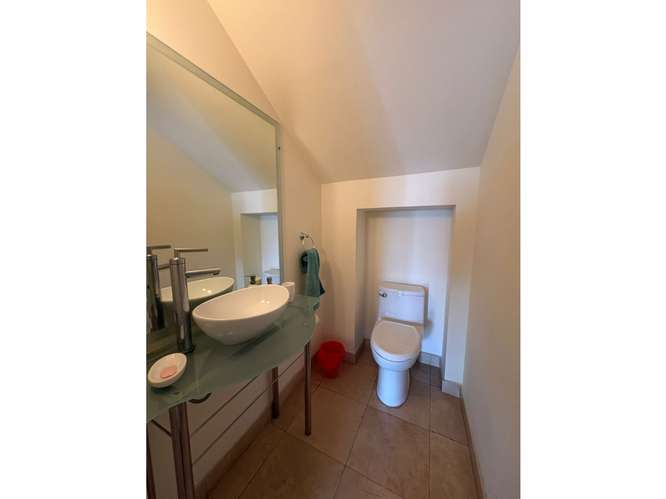 Apartamento Amueblado en Renta Zona 10 - Imagen 10