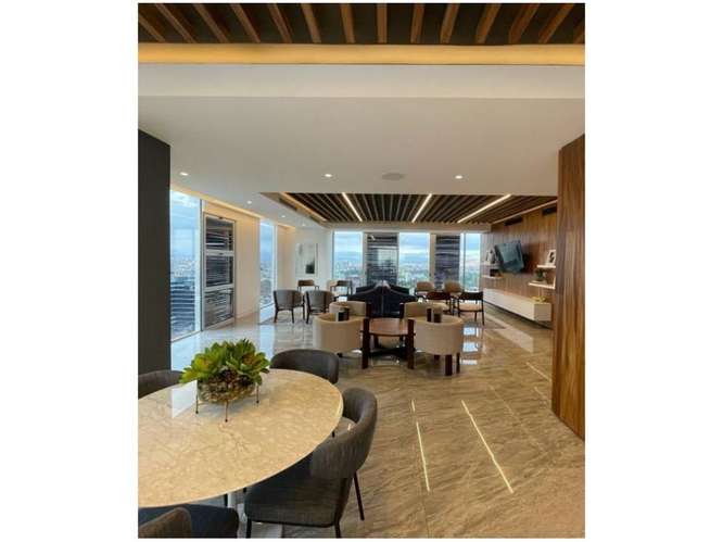 Apartamento Amueblado en Renta Zona 10 - Imagen 2