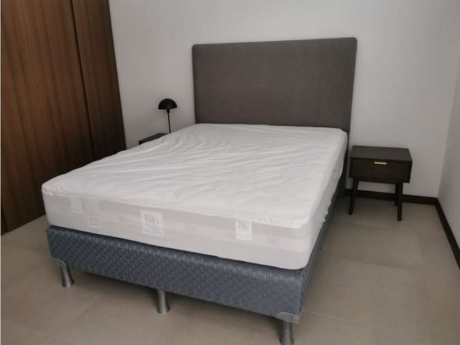 Renta de Apartamento Amueblado en Zona 10 - Imagen 4