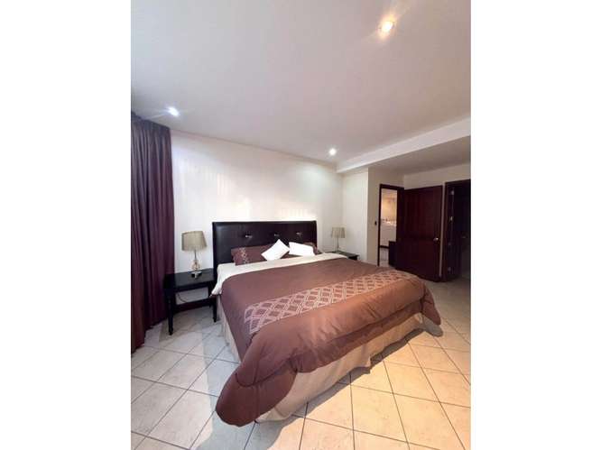 Apartamento Amueblado en Renta Zona 10 - Imagen 6