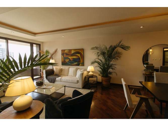 Apartamento Amueblado en Renta Zona 10