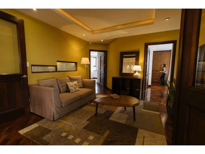 Apartamento Amueblado en Renta Zona 10 - Imagen 10