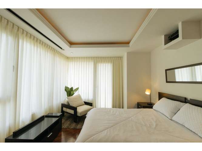 Apartamento Amueblado en Renta Zona 10 - Imagen 4