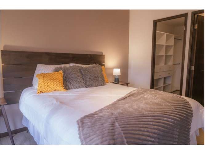 Apartamento Amueblado en Renta Zona 10 - Imagen 8