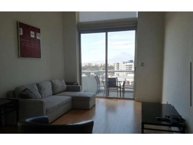 Apartamento Amueblado en Renta en Zona 10 - Imagen 2