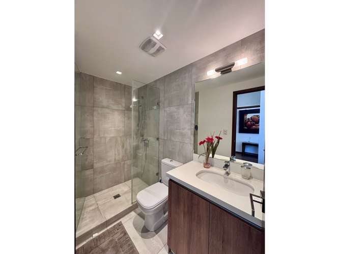Apartamento Amueblado en Renta Zona 10 - Imagen 9