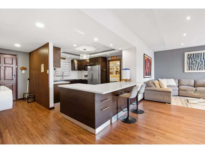 Apartamento en Renta Zona 10 - Imagen 2