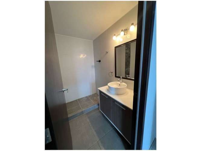 Apartamento Amueblado en Renta Zona 16 - Imagen 11