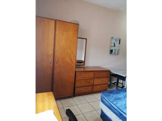 RENTO APARTAMENTO STUDIO AMUEBLADO  ZONA 9 - Imagen 2