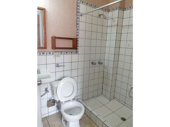 RENTO APARTAMENTO STUDIO AMUEBLADO  ZONA 9 - Imagen 7