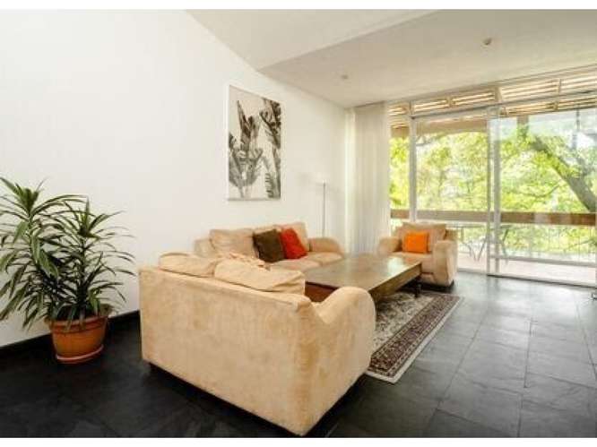 Apartamento Amueblado en Renta Zona 10 - Imagen 3