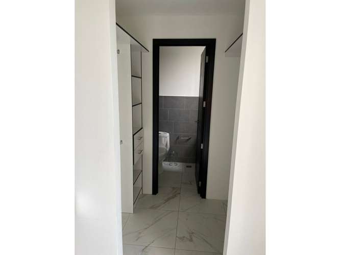 Apartamento Amueblado en Renta Zona 15 - Imagen 8
