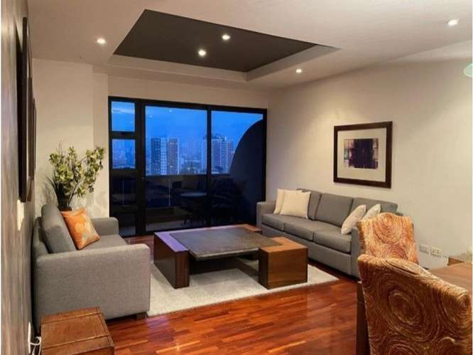 Rento Apartamento Amueblado en Zona 10 - Imagen 2