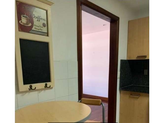 Rento Apartamento Amueblado en Zona 10 - Imagen 6