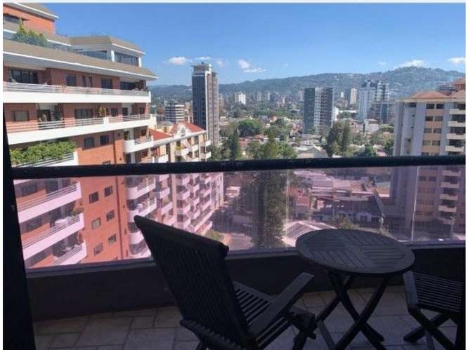 Rento Apartamento Amueblado en Zona 10 - Imagen 12