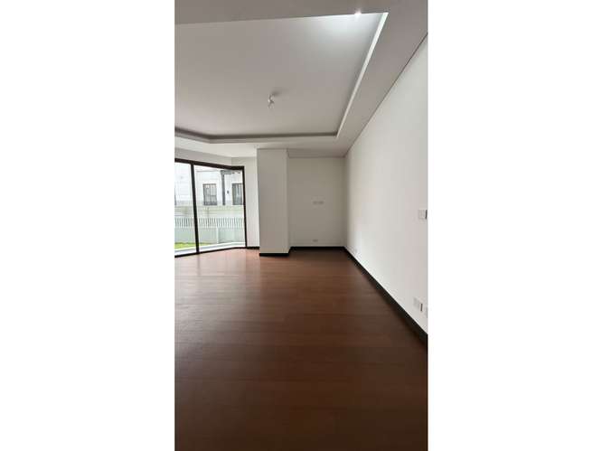 Apartamento en Renta Zona 16 - Imagen 2