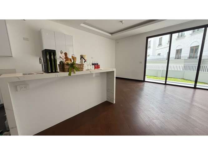Apartamento en Renta Zona 16