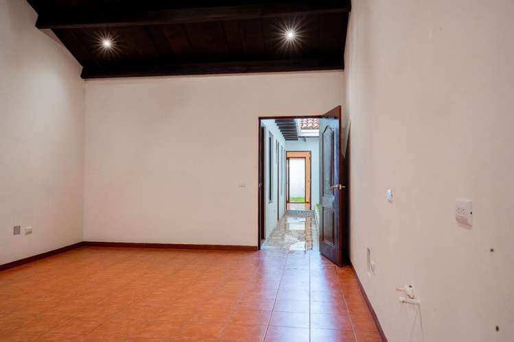 Casa Independiente Nueva en Antigua Guatemala cerca de Hotel Soleil - Imagen 11